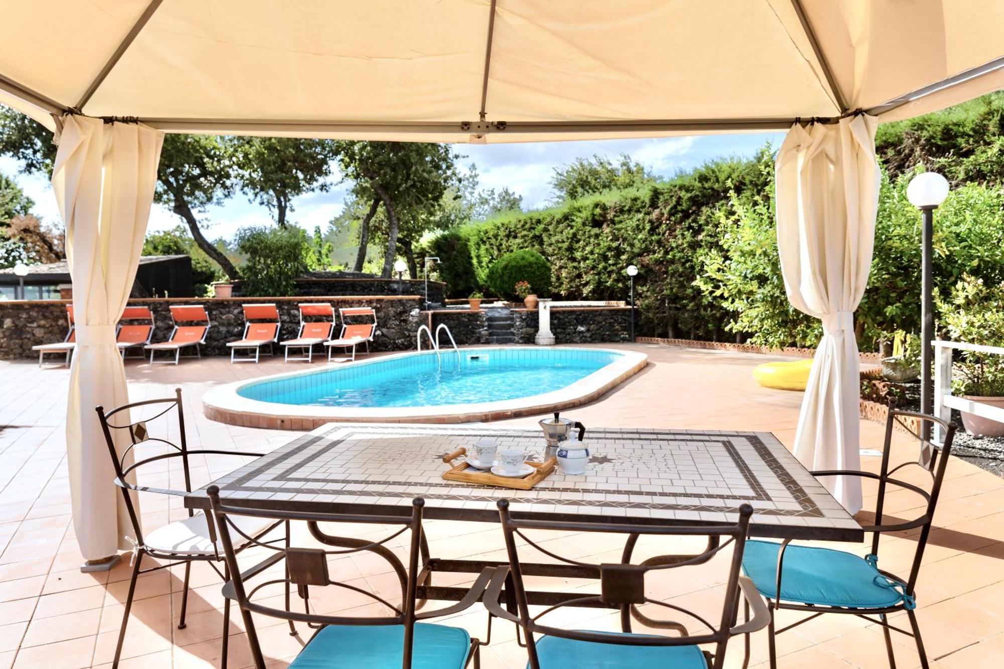 פיידימונטה אטנאו Villa Melany Casa Vacanza מראה חיצוני תמונה
