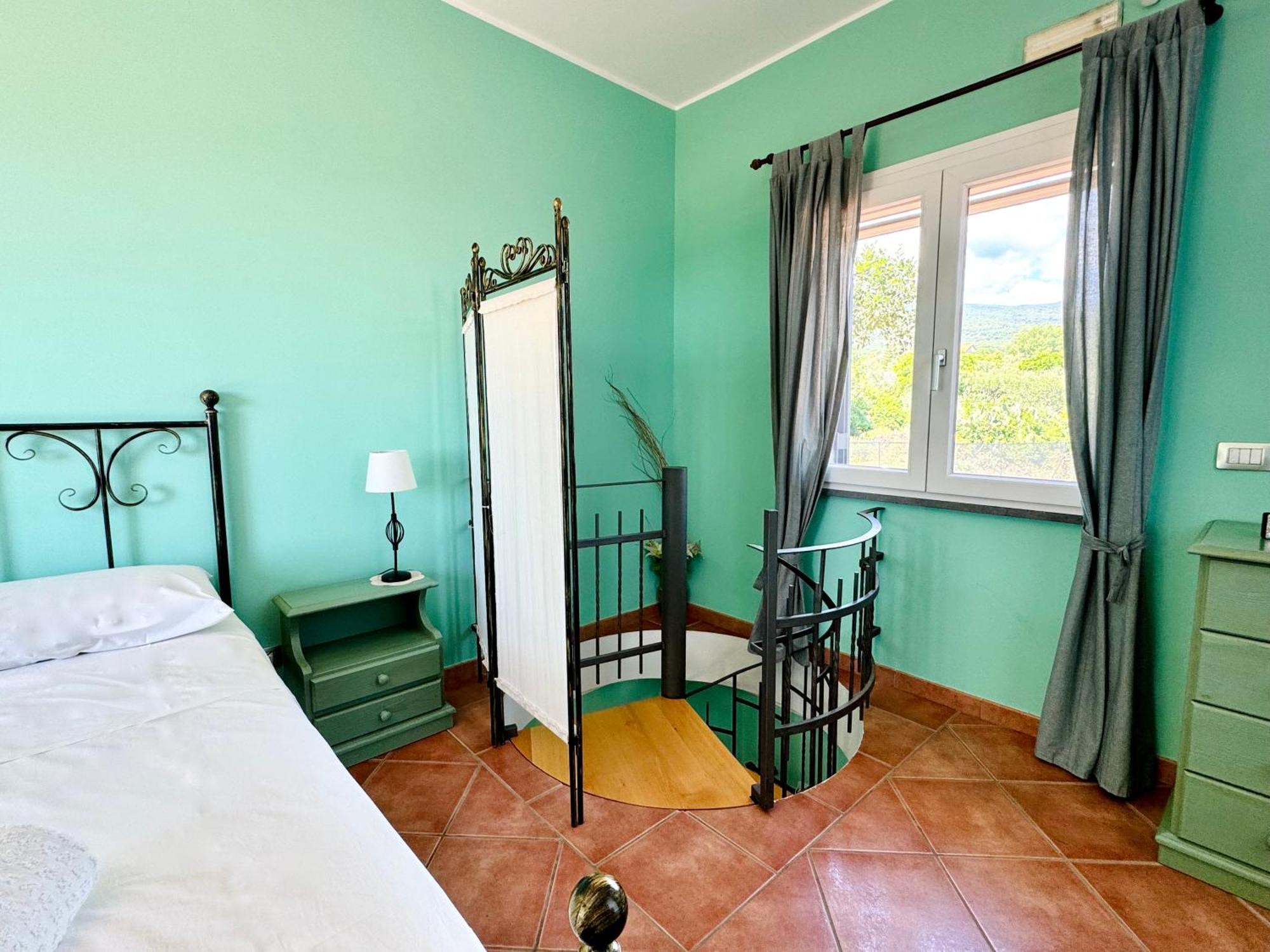 פיידימונטה אטנאו Villa Melany Casa Vacanza מראה חיצוני תמונה